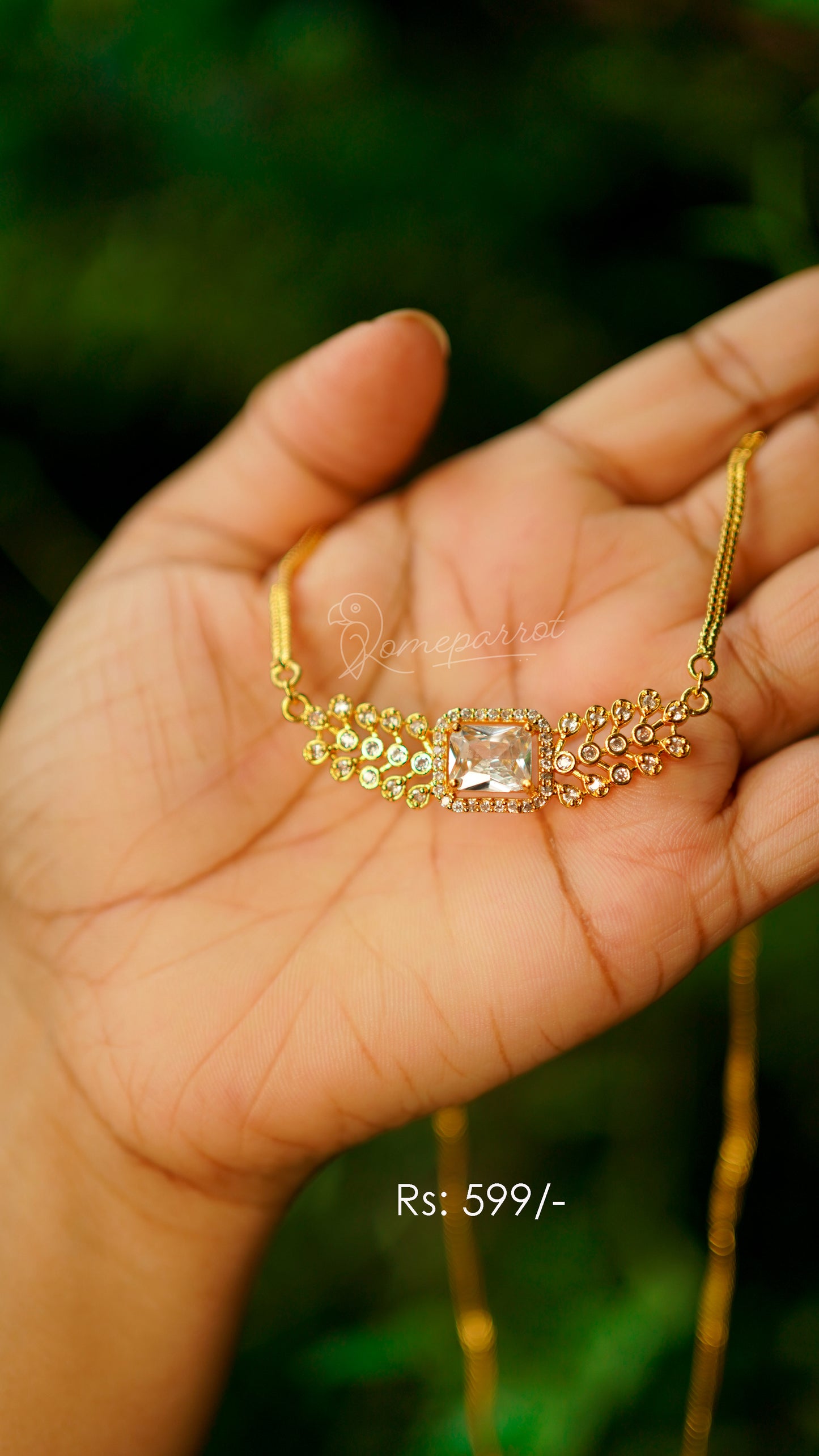 Short elegant chain