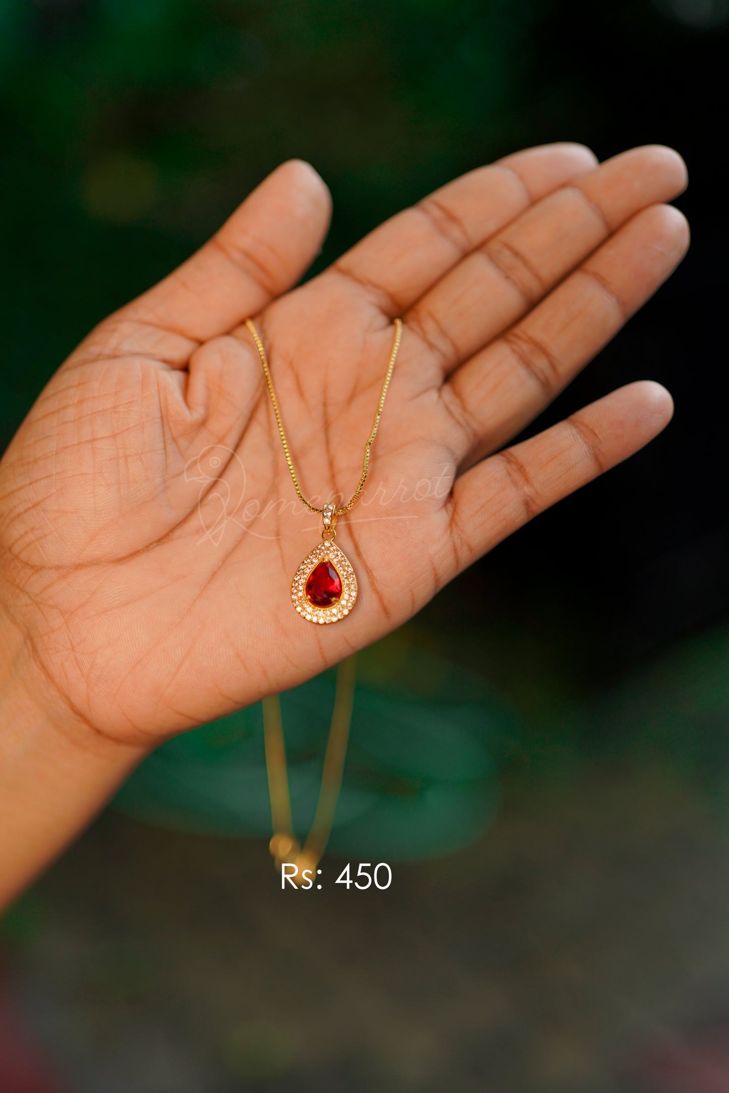 Plated Short Pendent with Chain