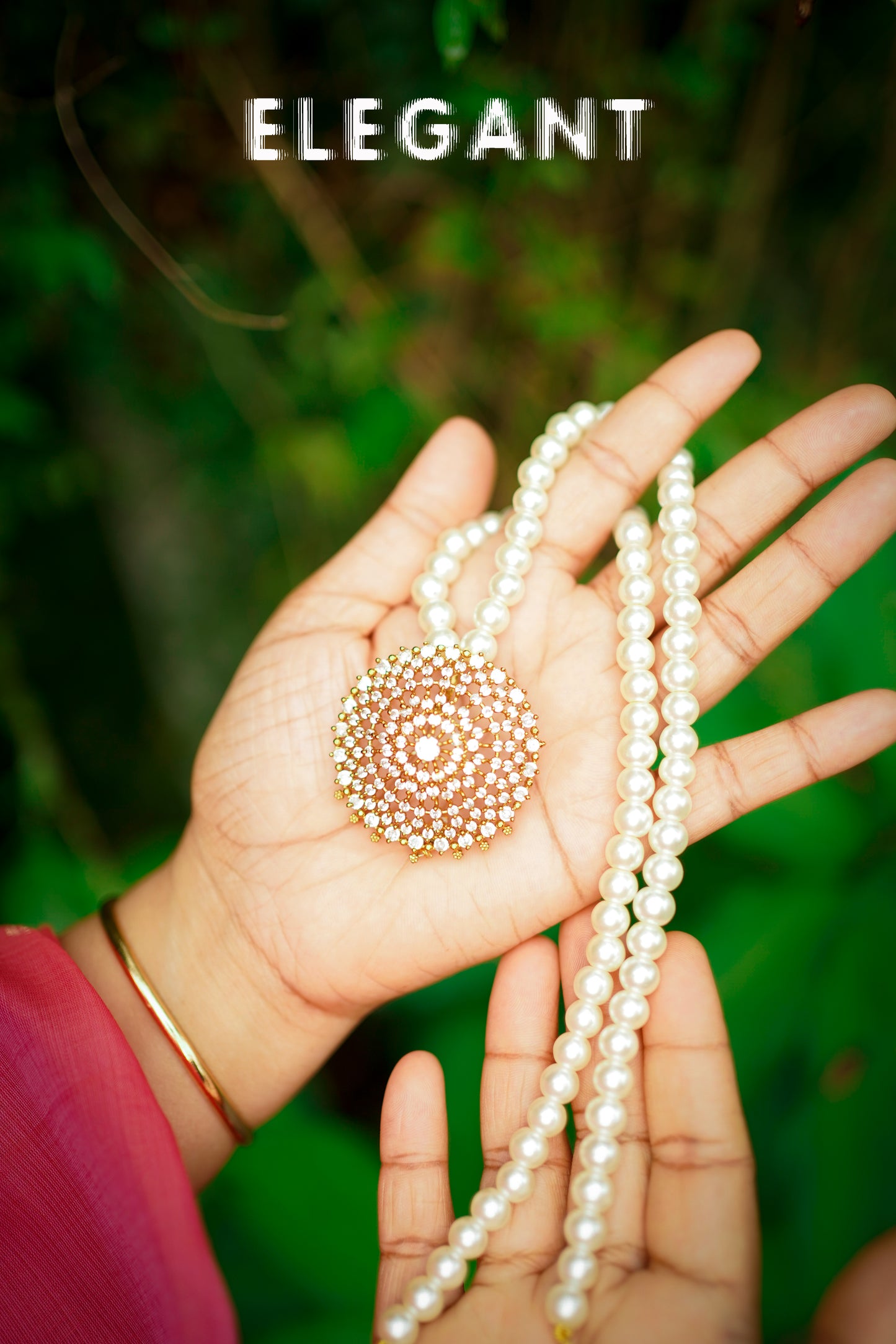 Pearl Pendent Necklace Set
