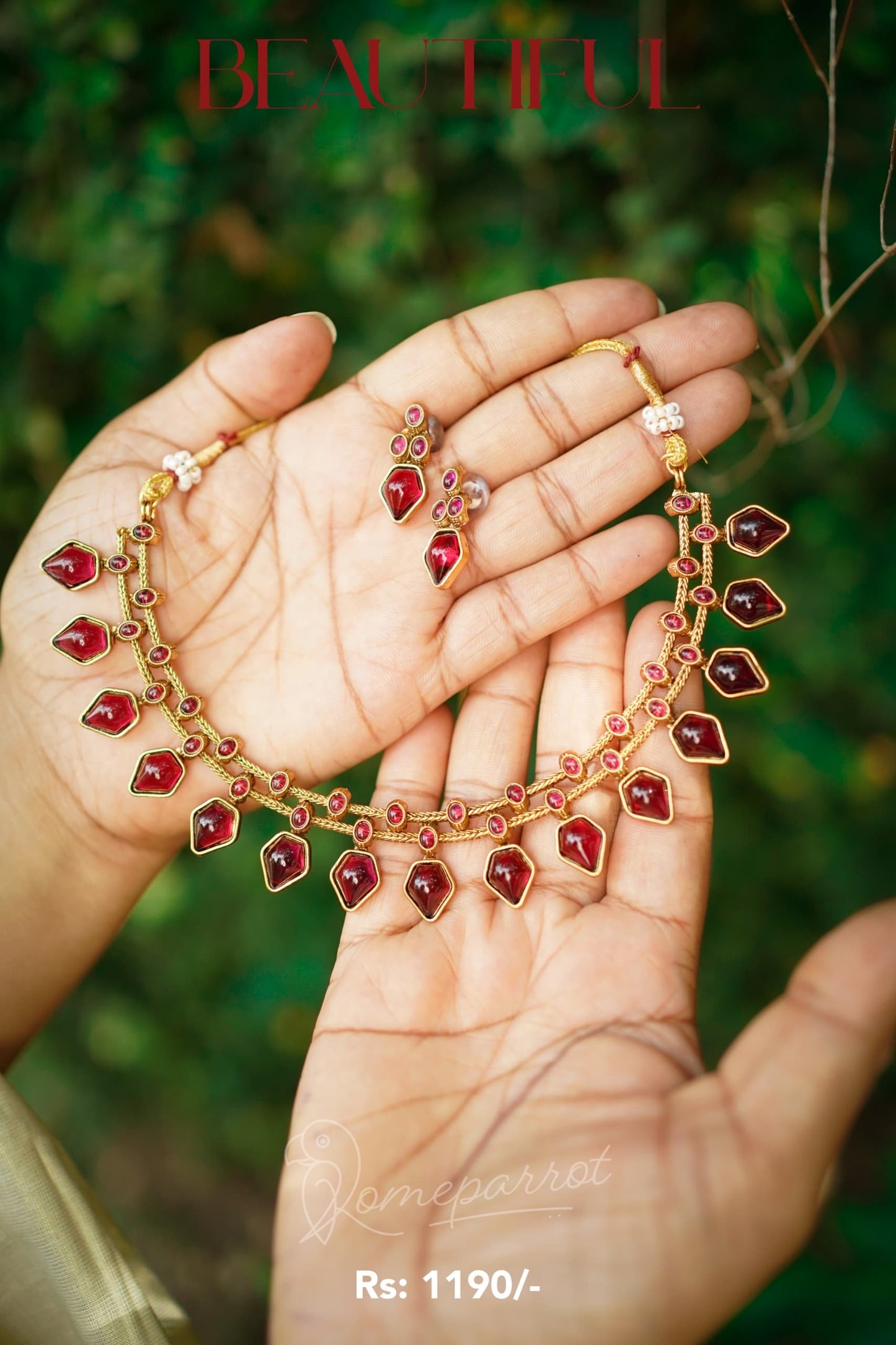 Simple Elegant Traditional Antique Set