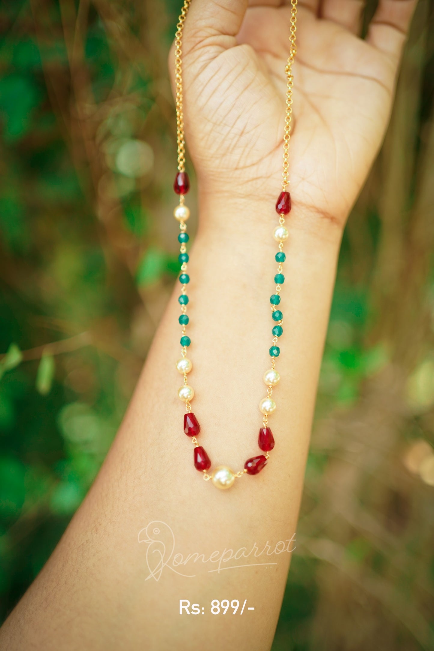Multicolour beaded chain