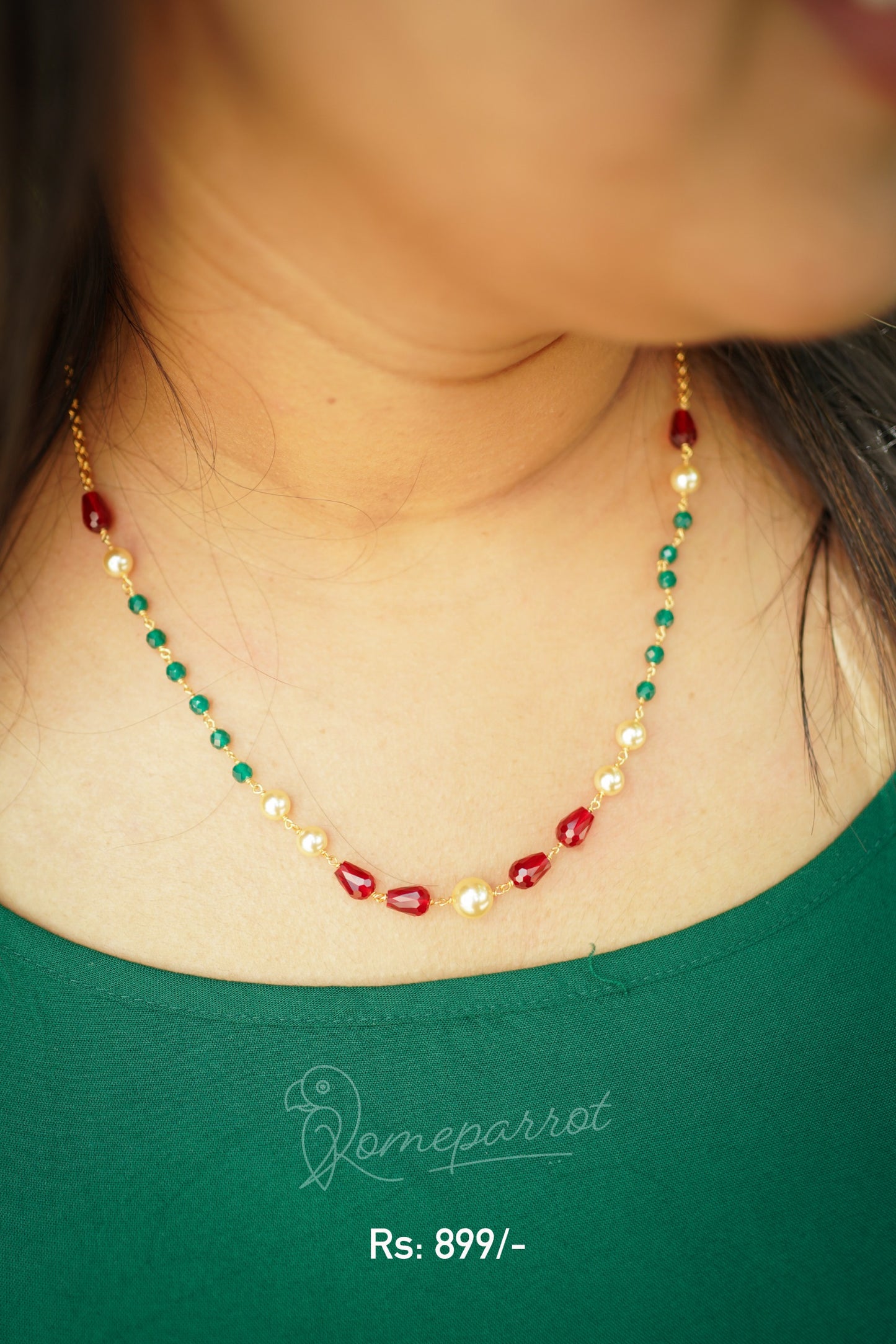 Multicolour beaded chain