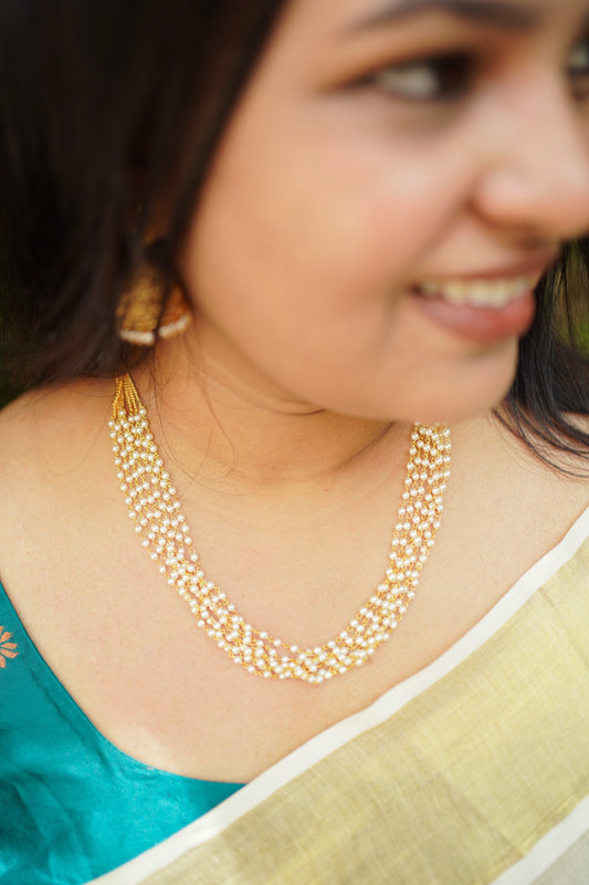 Short 7 layer beaded chain