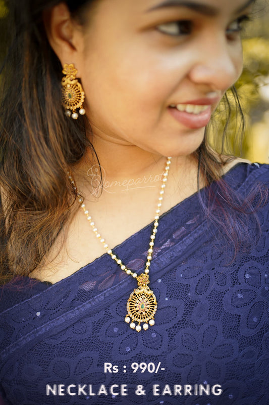Pearl Necklace Set