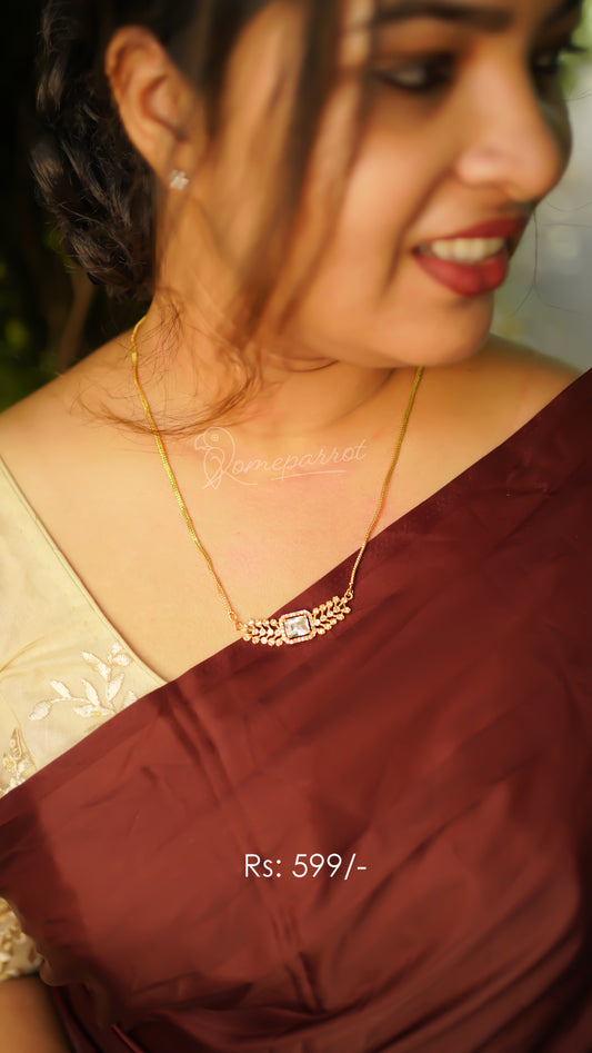 Short elegant chain