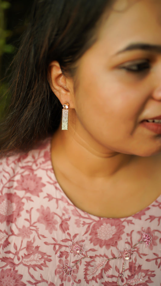 Hanging Earring-E1