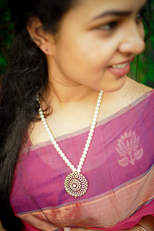 Pearl Pendent Necklace Set