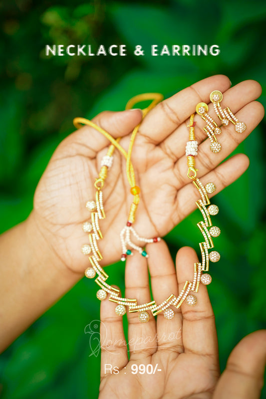 Matte Finish Elegant Necklace Set