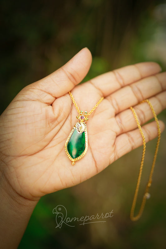 Palakka locket with chain