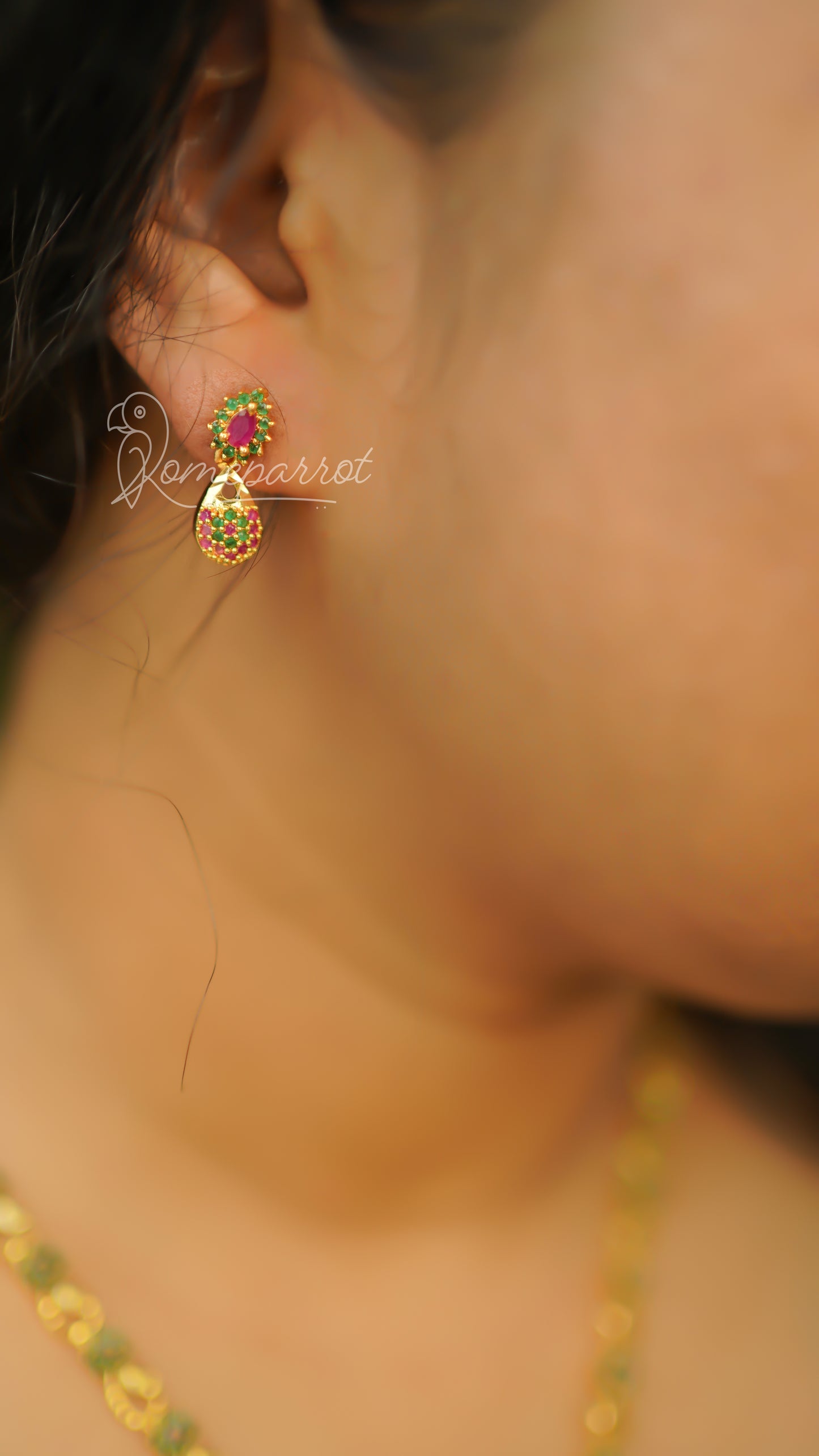 Simple Green Gold Plated Necklace