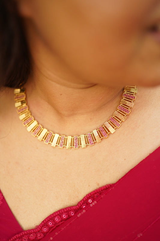 Short gold plated necklace
